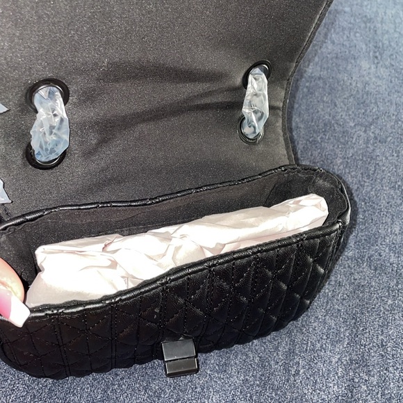 Purse - Picture 3 of 4